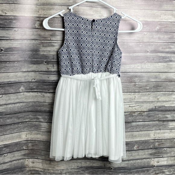 Sweet Heart Rose Girl’s Dress and Jacket (6X) - Picture 2 of 5